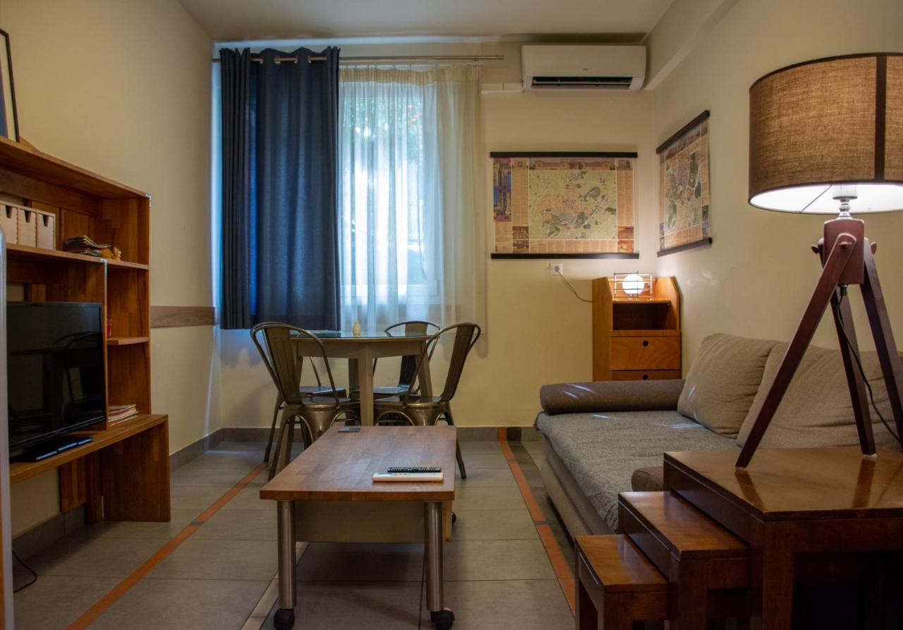 Handcrafted Unique Flat, 200M From The Acropolis Athene Buitenkant foto
